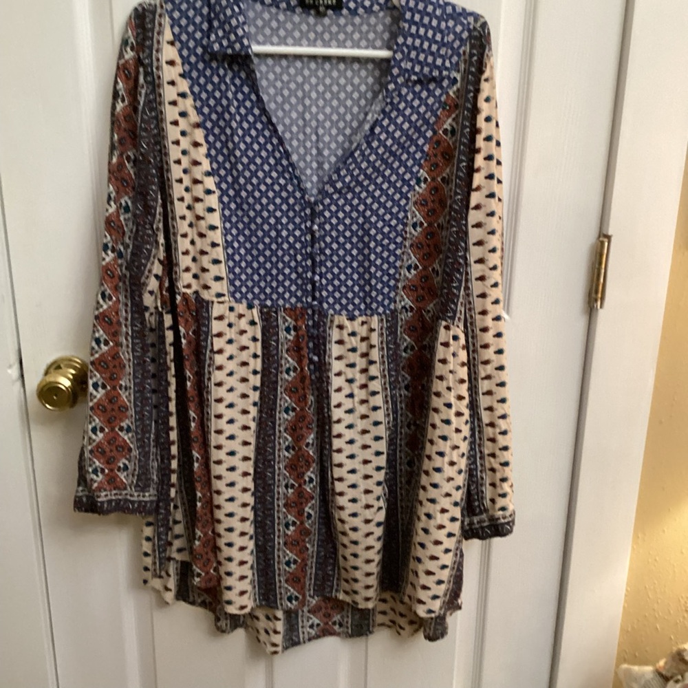 En Creme Blue & Cream Boho V-Neck Tunic with Rust Accents